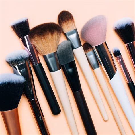 what are good cheap makeup brushes
